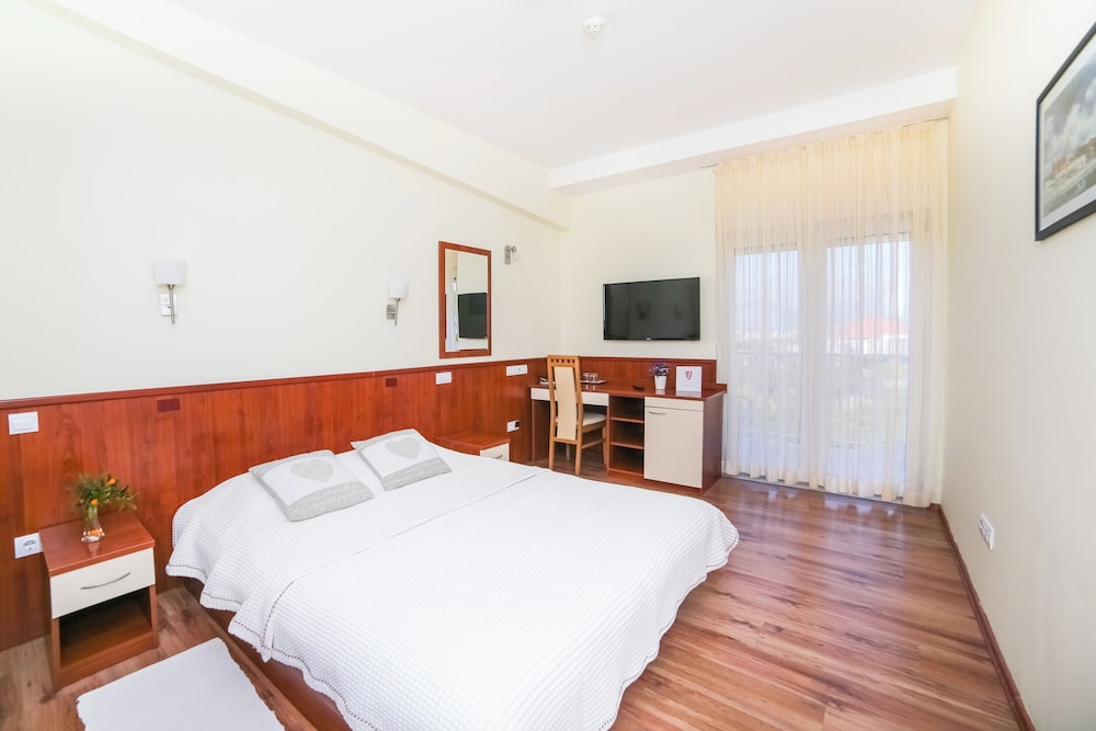Comfort Double or Twin Room