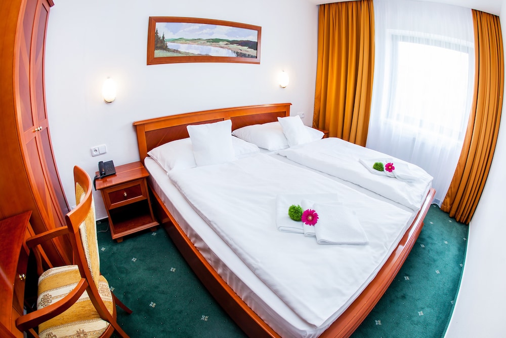 Suite, 1 Bedroom photo 1