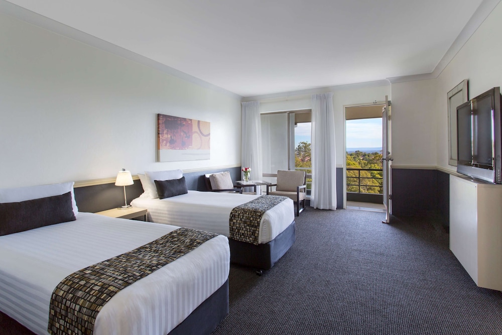 Family Room, Multiple Beds, Non Smoking - Photo 1