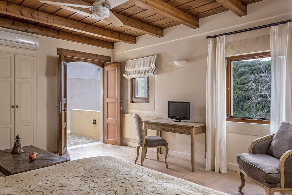 Classic double room (Eridanus - Hyades - Kentavros) - Photo 1