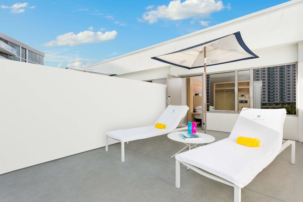 Room, 1 King Bed, Mobility Accessible, Terrace