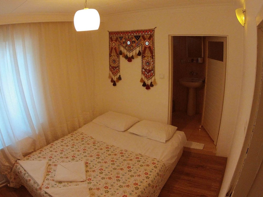 Double Room, Private Bathroom photo 3