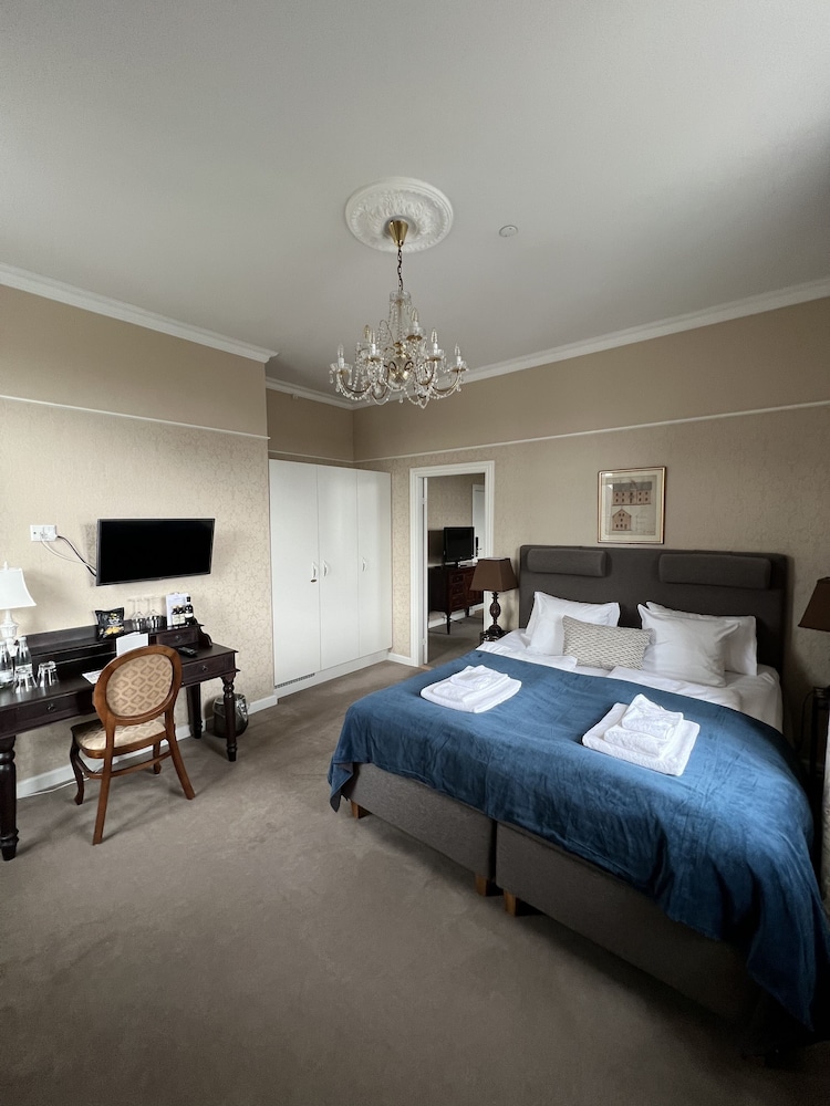 Standard Suite photo 1