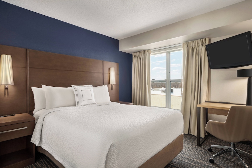 Suite, 1 Bedroom photo 2