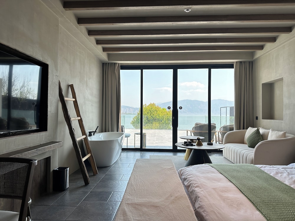 Comfort Double Room, Balcony photo 1
