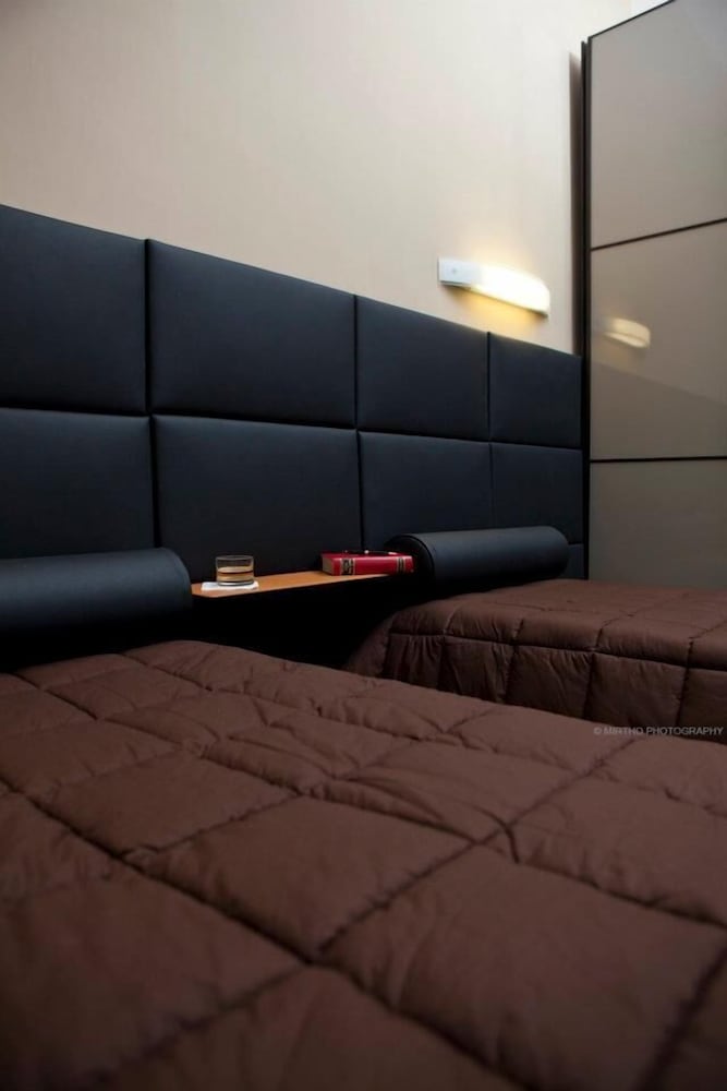 Triple Room, 1 Double Bed with Sofa bed photo 3