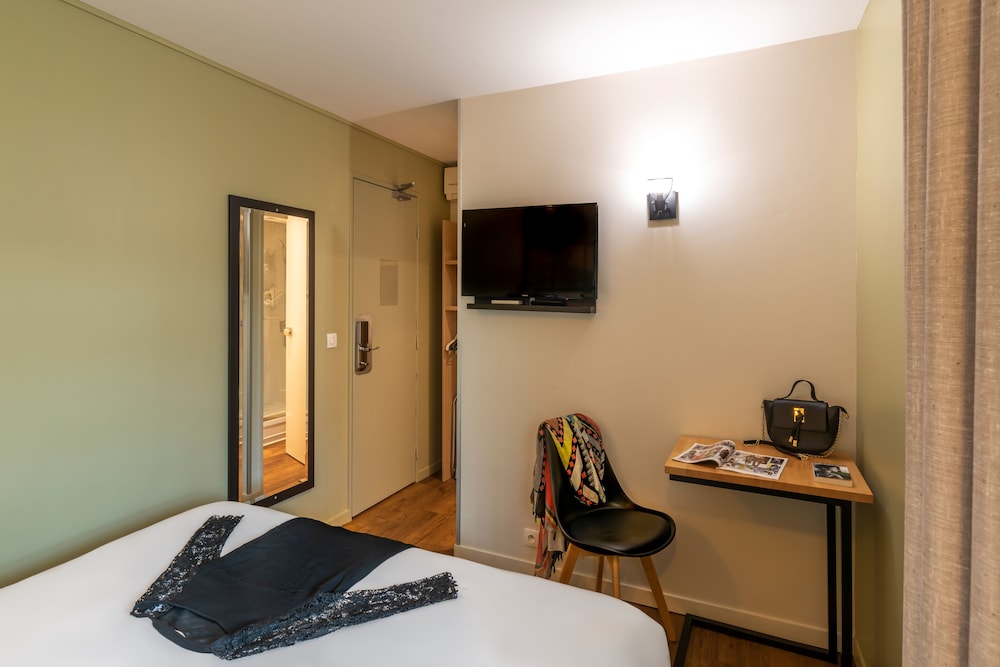 Standard Twin Room, 2 Twin Beds - Photo 4