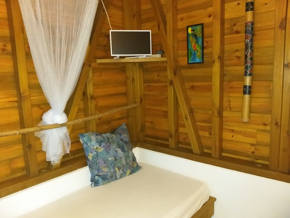Romantic Cottage, Multiple Beds, Non Smoking photo 2