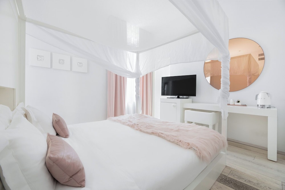 Exclusive Double Room Single Use, Balcony