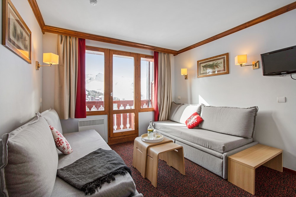 Appartement 6 personnes - 1 chambre + 1 coin nuit - Vue montagne