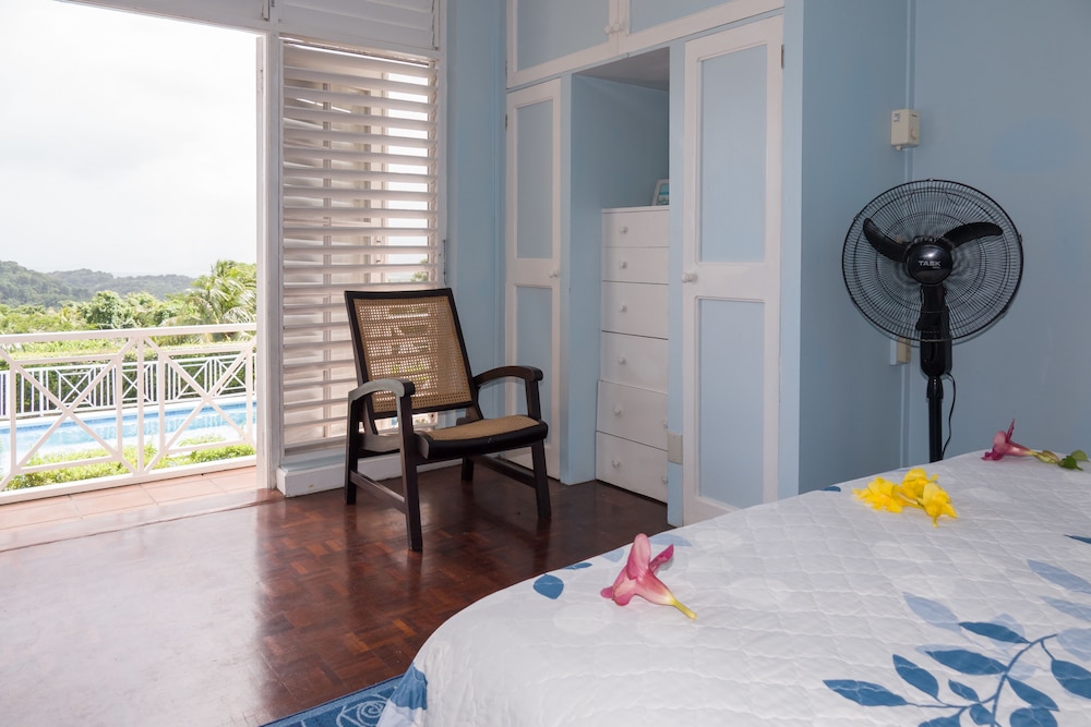 Superior Double Room, Multiple Beds, Balcony, Sea View (Potoo) photo 2