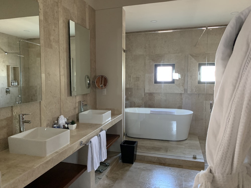 Presidential Suite photo 2