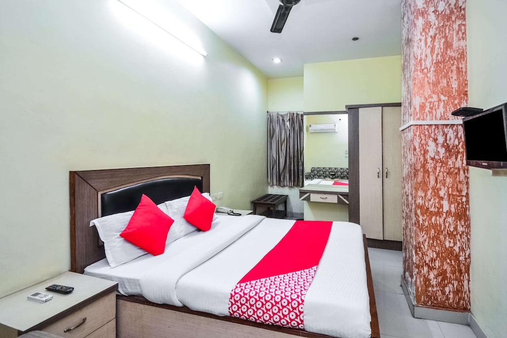 Double or Twin Room photo 3