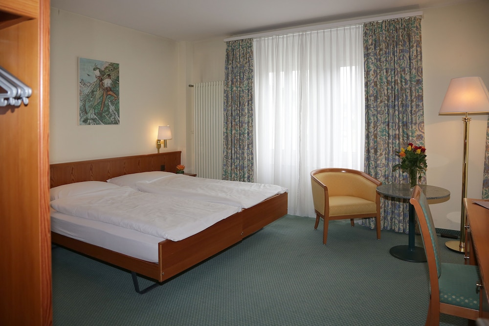 Standard Double Room photo 1