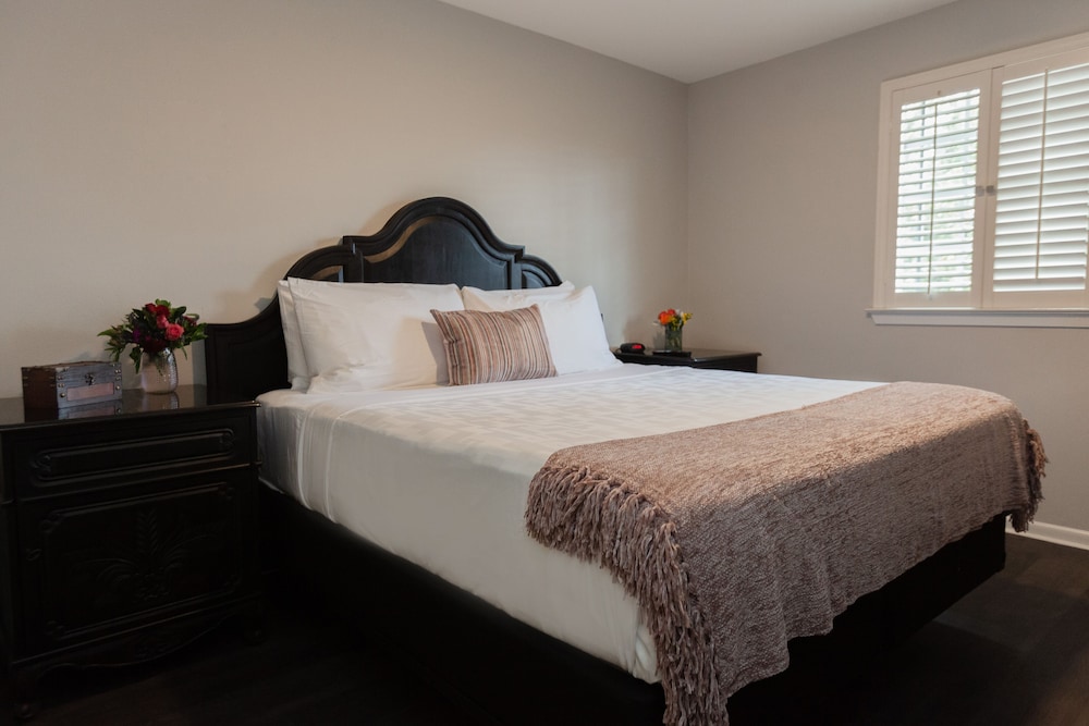 Suite, 1 Bedroom photo 1