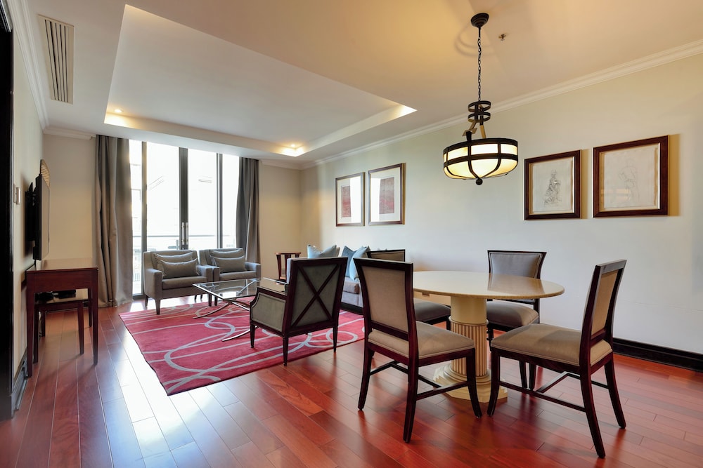 Luxury Suite, 1 Bedroom - Photo 4