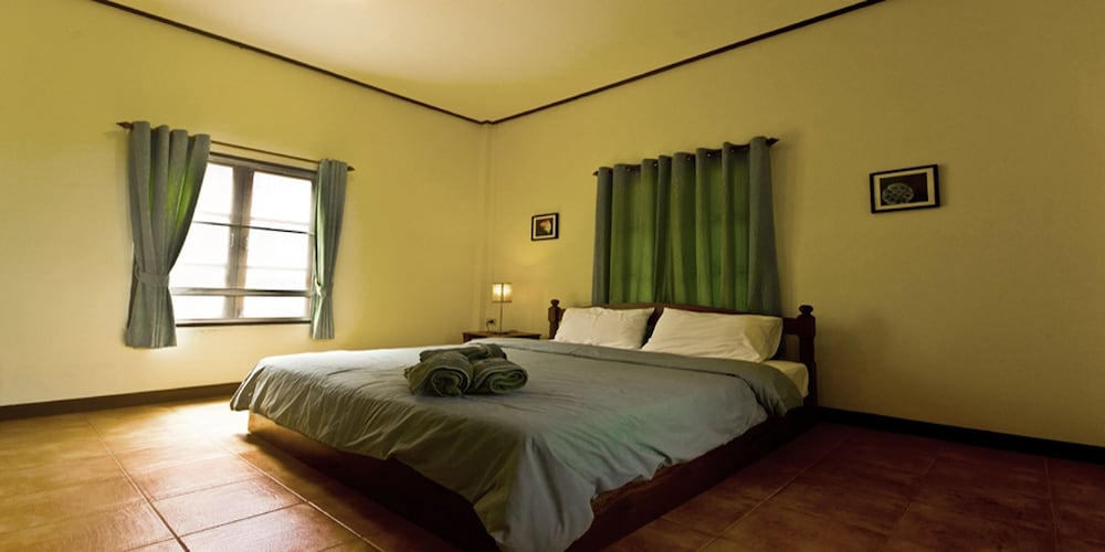 Villa photo 1