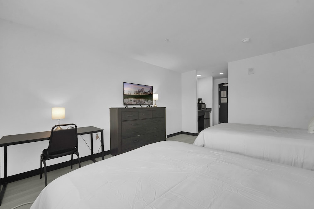 Basic Double Room