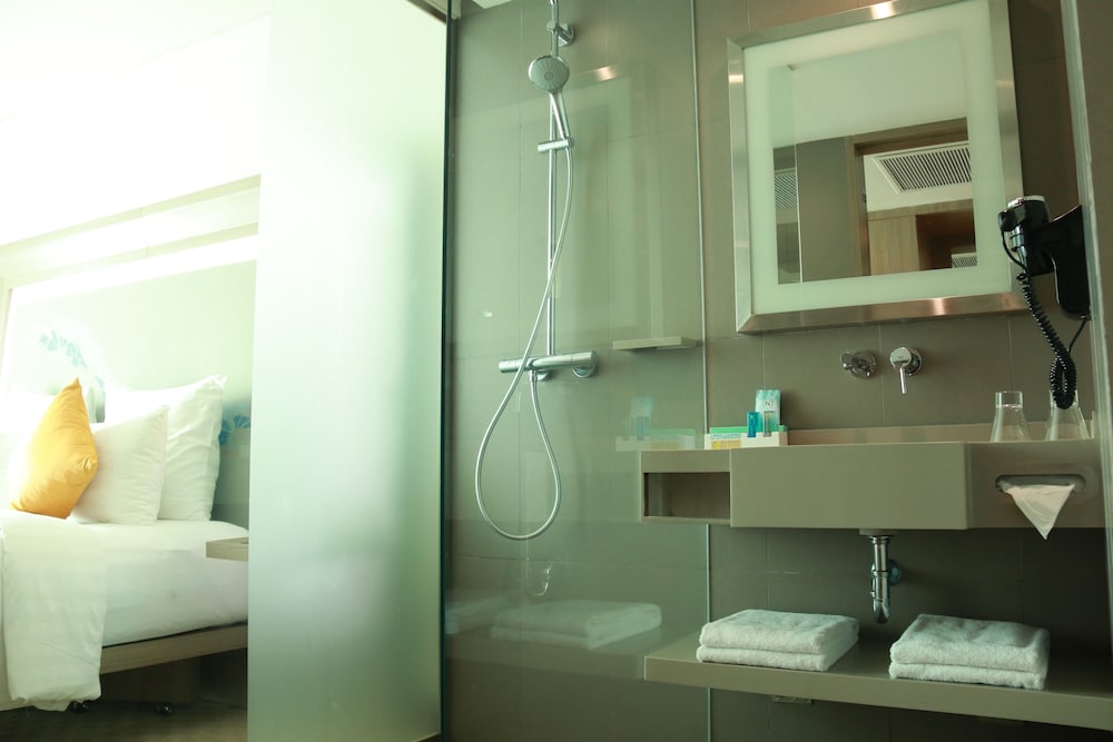Superior Twin Room, 2 Twin Beds photo 2
