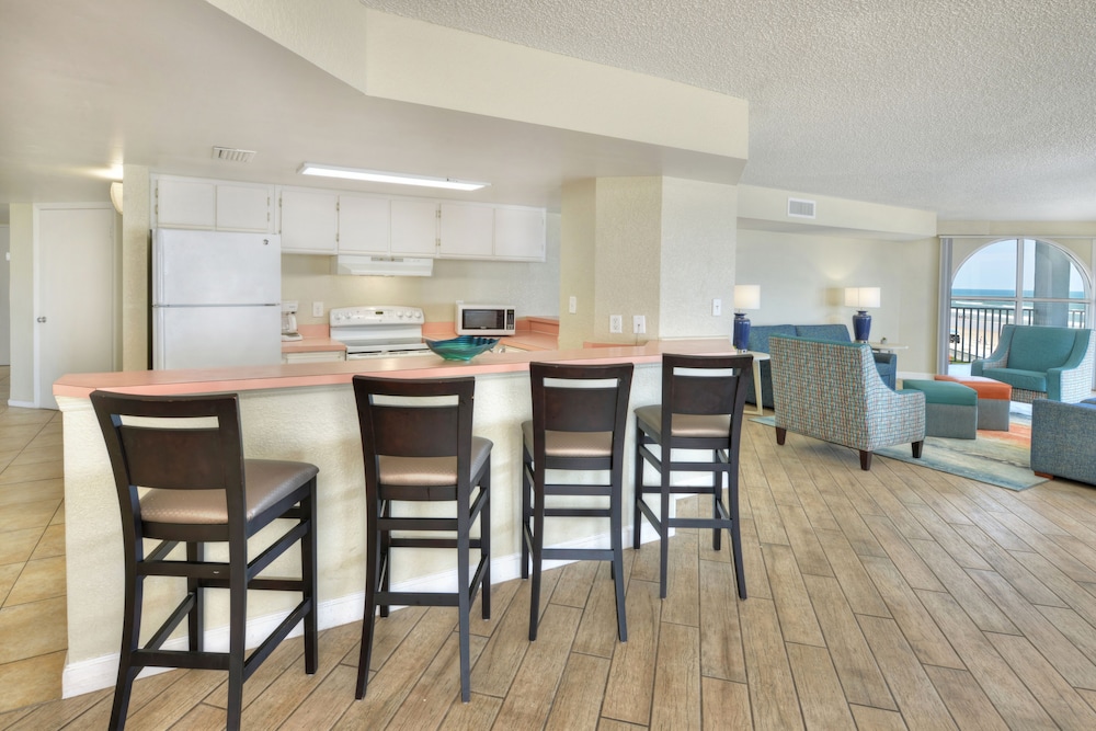2Bed Daytona Suite - Photo 9