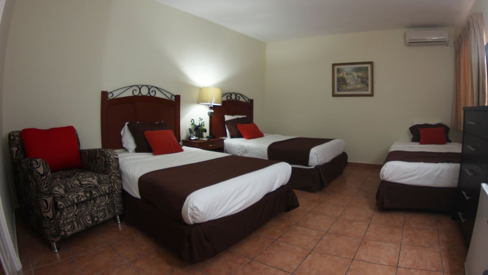 Triple Room photo 3