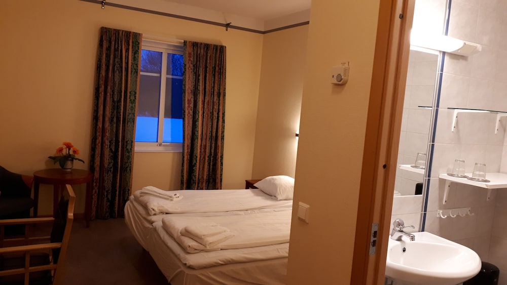Double Room, Private Bathroom photo 1