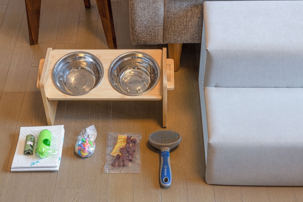 Royal Room (Pet-Friendly) - Photo 5