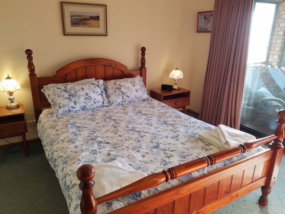Family House, 3 Bedrooms, Sea View photo 3