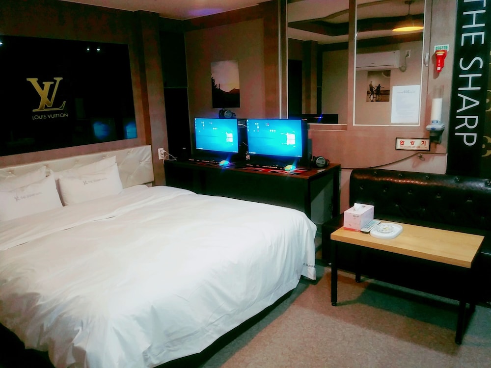 Standard Room - Photo 6