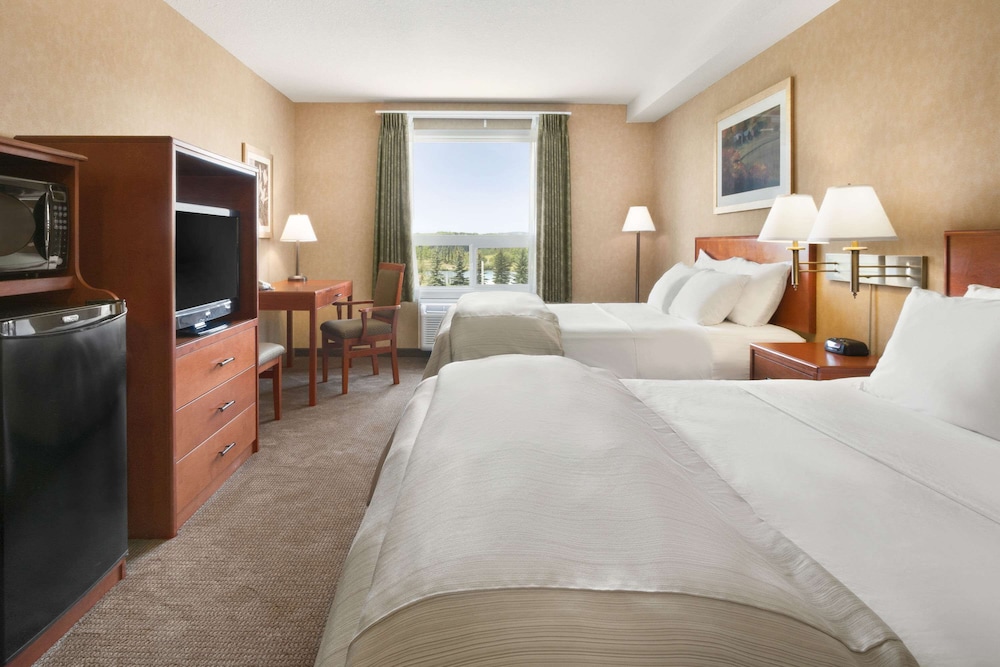 Efficiency, Room, 2 Queen Beds, Non Smoking - Photo 1