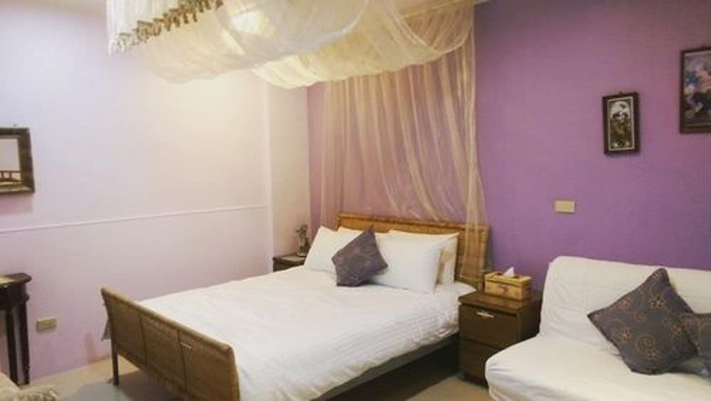 Classic Double Room, 1 Bedroom, No Windows