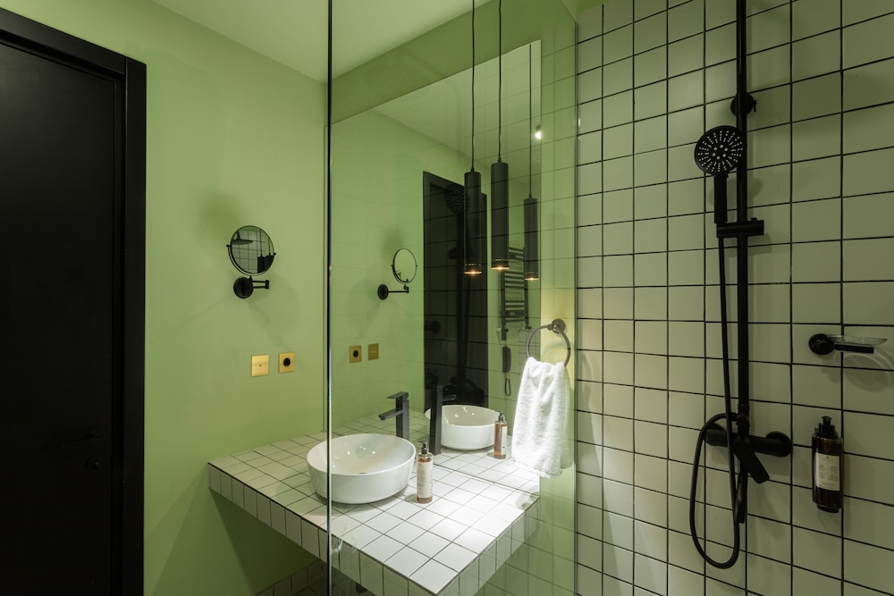 Superior Twin Room - Photo 11
