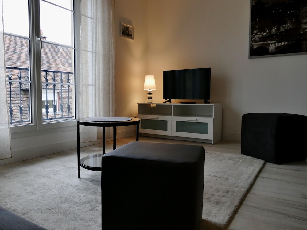 Comfort Apartment, Ensuite, City View photo 3