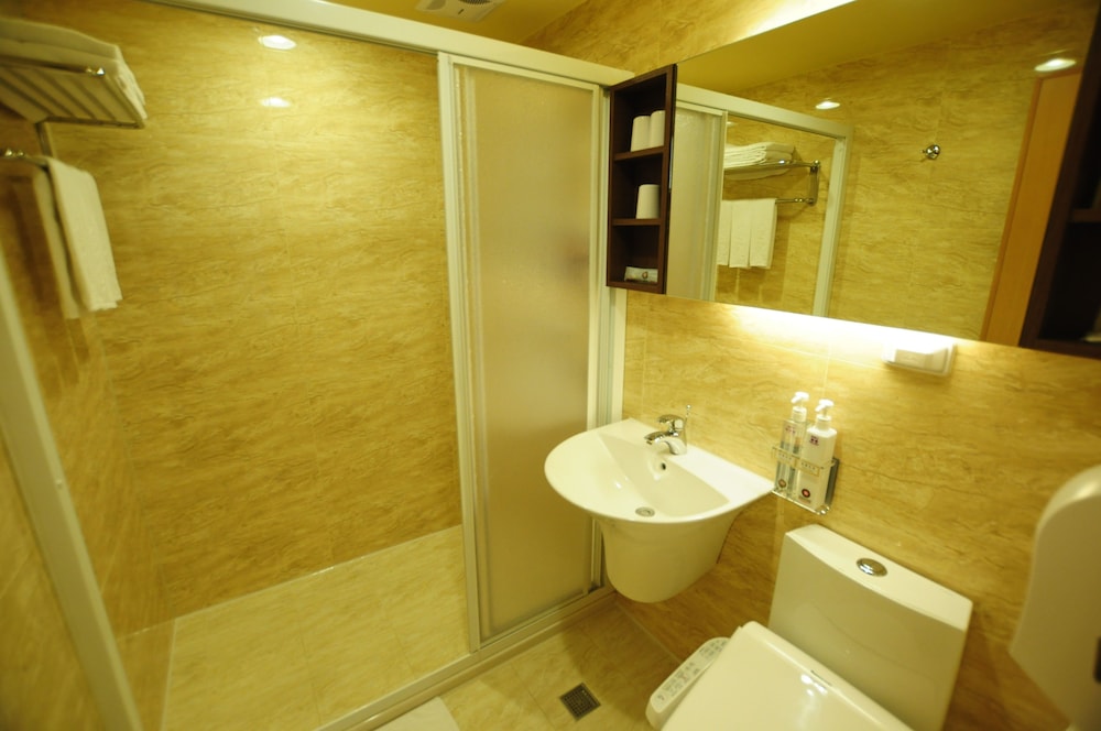 Quadruple Room photo 3