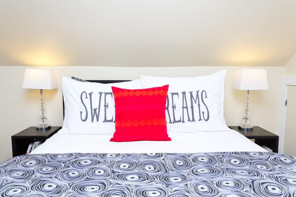 NO. 5 Attic Suite photo 1