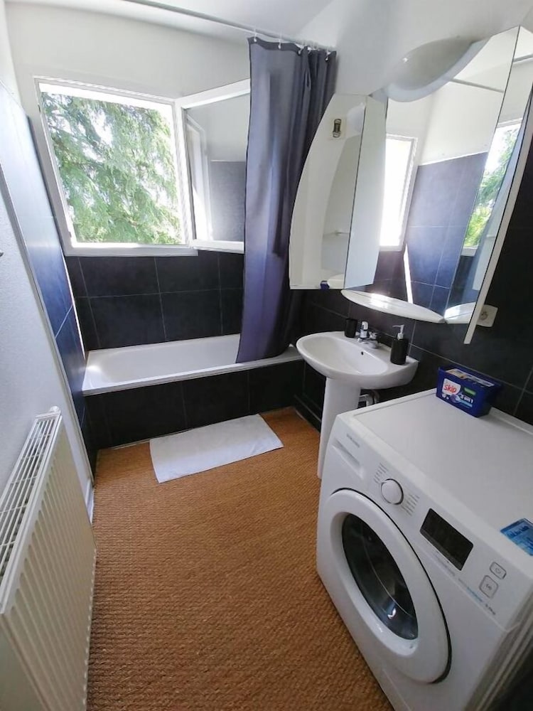 Room, 1 Double Bed, Non Smoking, Park View photo 2