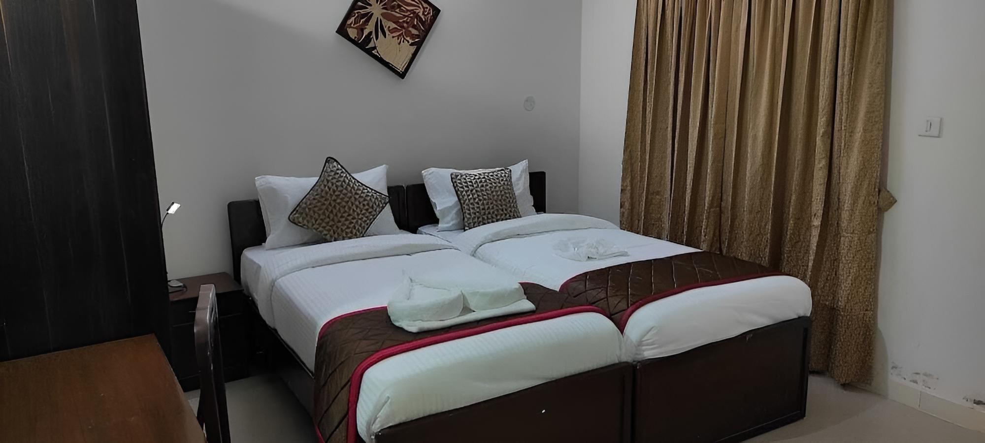 Deluxe Twin Room - Photo 2
