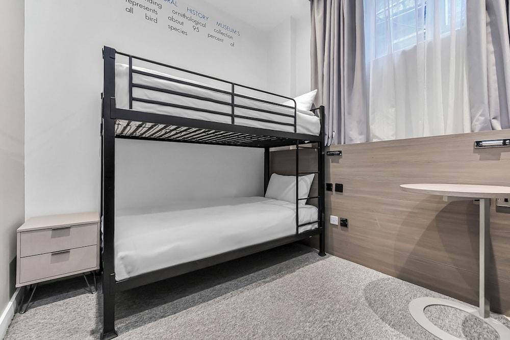 Standard Triple Room photo 3