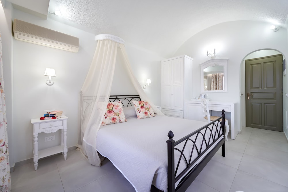 Superior Double Room, 1 Double or 2 Twin Beds, Sea View - Photo 6