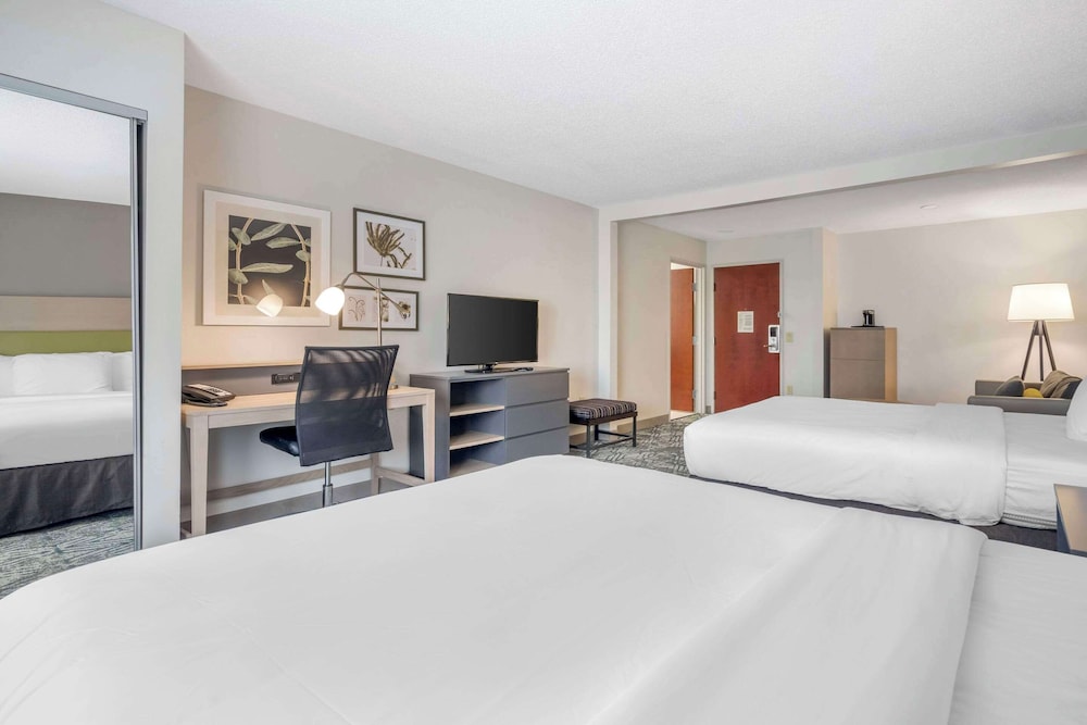 Studio Suite, Multiple Beds, Non Smoking - Photo 2
