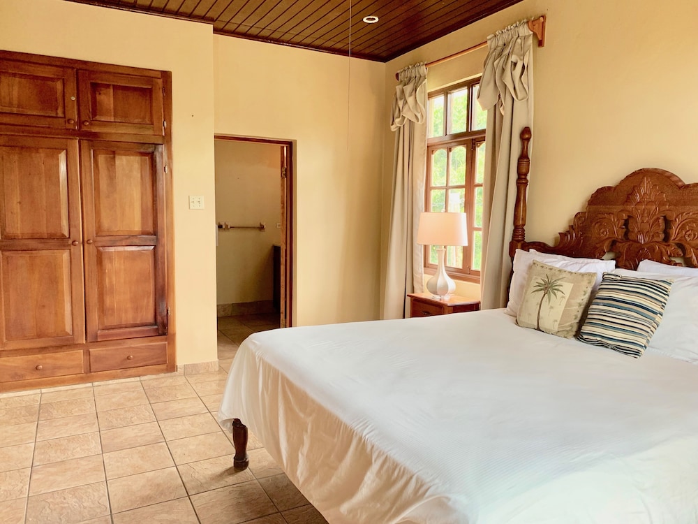 Deluxe Suite, Garden View photo 2
