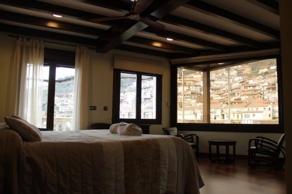 Panoramic Room photo 2
