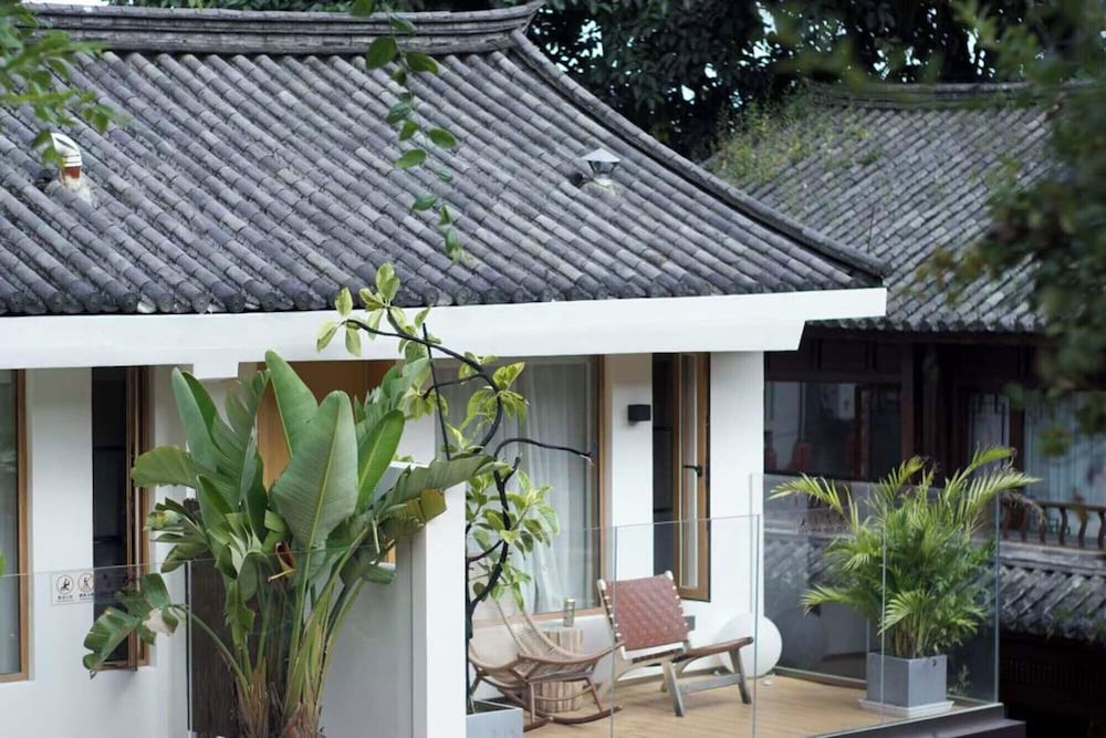 Senior Double Room, Hill View