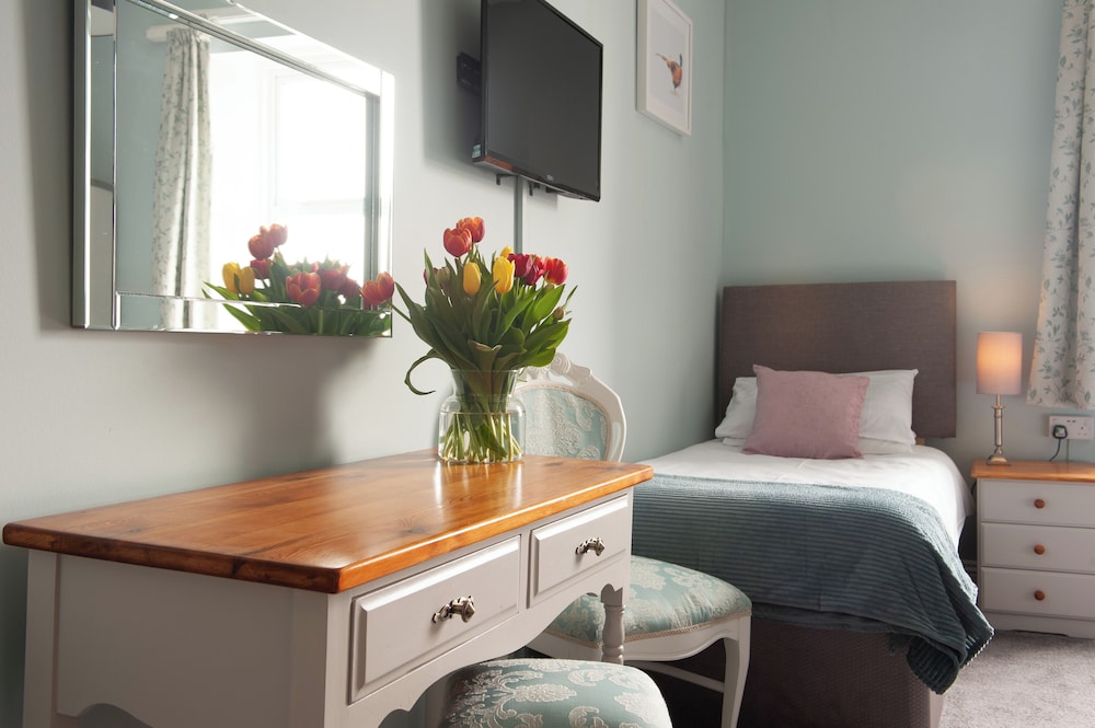 Superior Triple Room photo 3