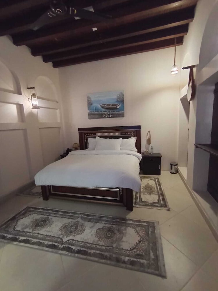 Standard Double Room, Courtyard View photo 3
