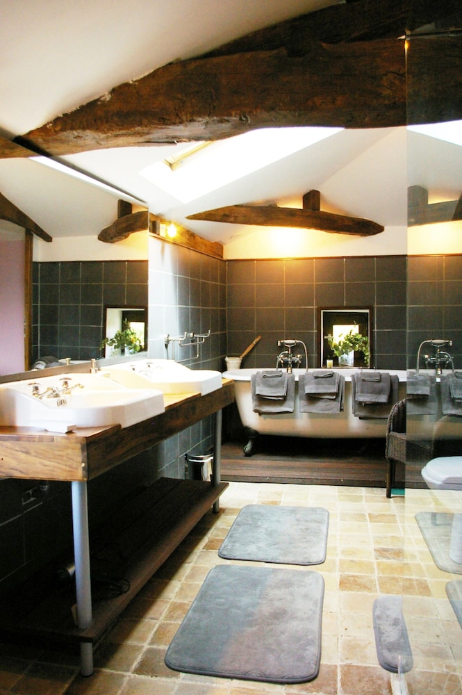 Family Suite, 2 Bedrooms (Alice) photo 2