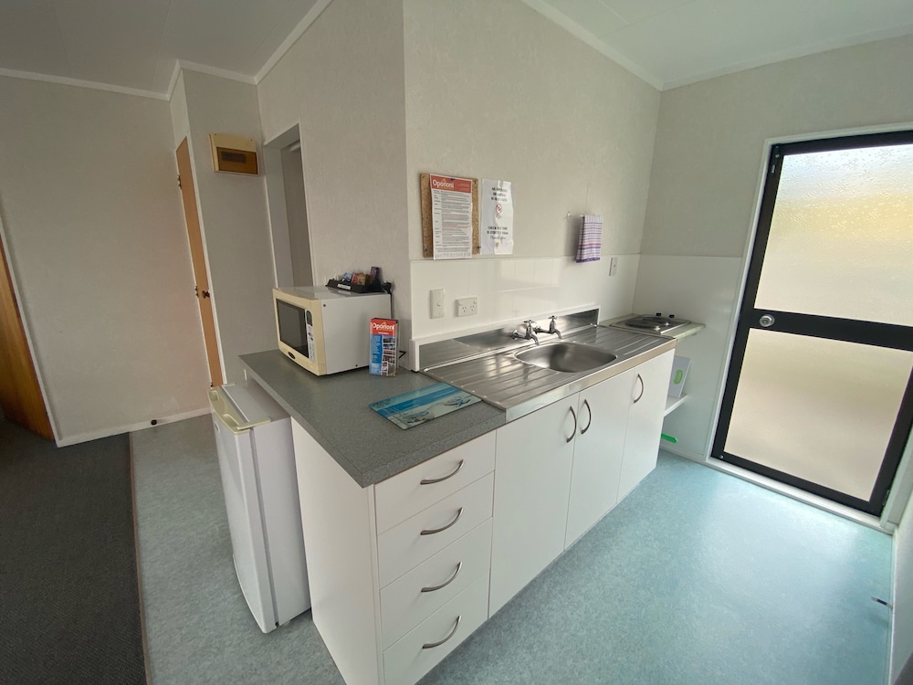 One Bedroom Unit photo 3