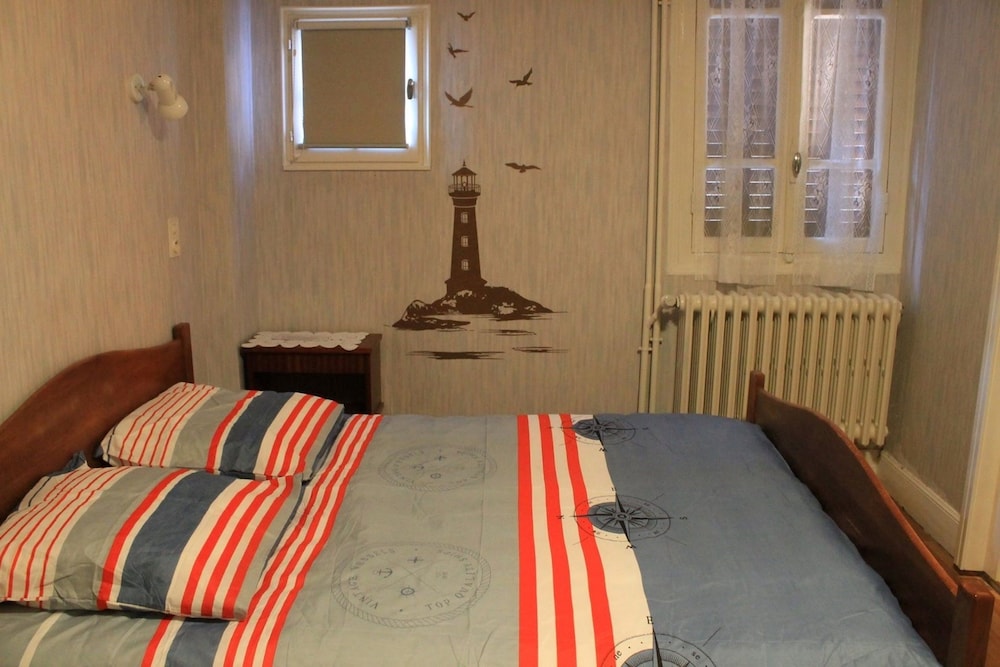 Family Room, 2 Double Beds photo 1
