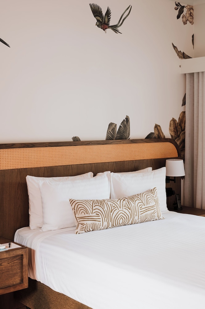 Deluxe Poolside - Eco Green Stay photo 3