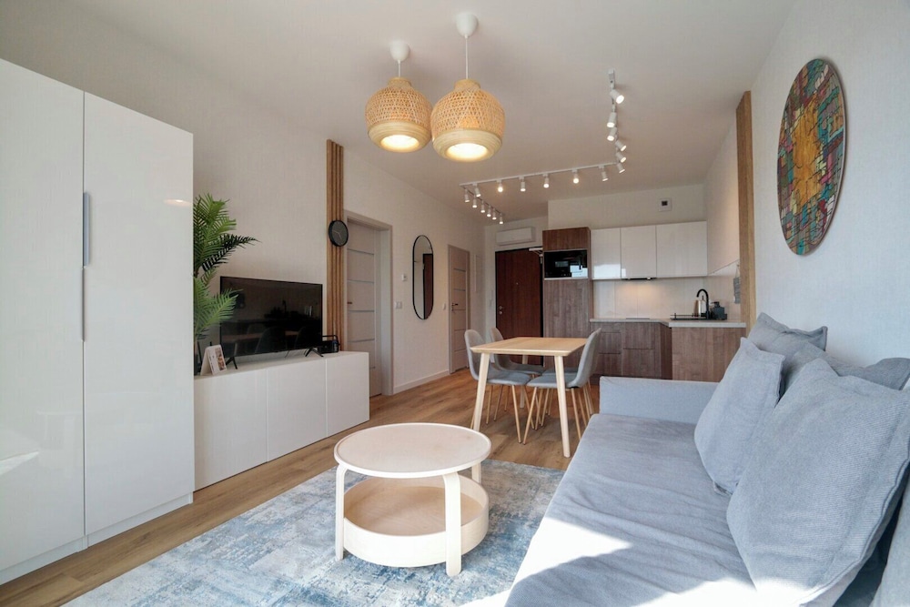 Standard Suite, Air conditioning
